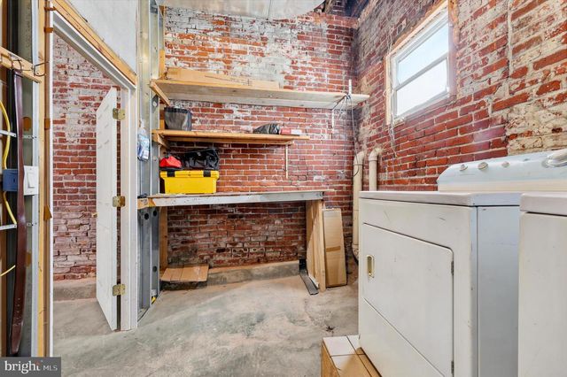 514 TITAN ST, Philadelphia, PA 19147