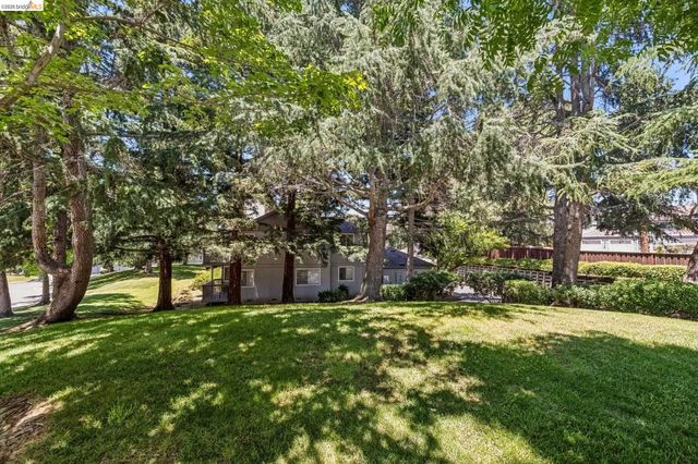 340 Blanchard Lane, Benicia, CA 94510