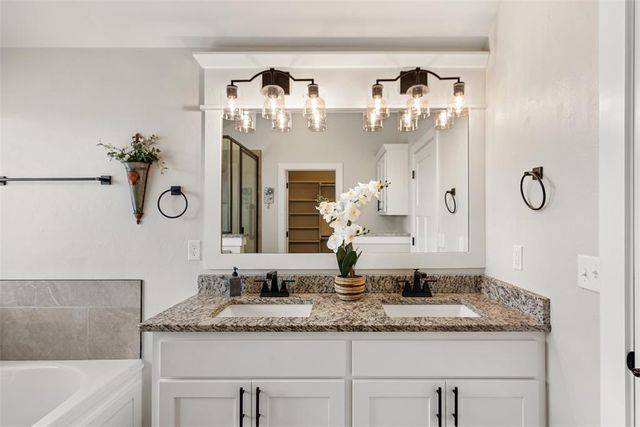 7309 Elaine Street, Yukon, OK 73099