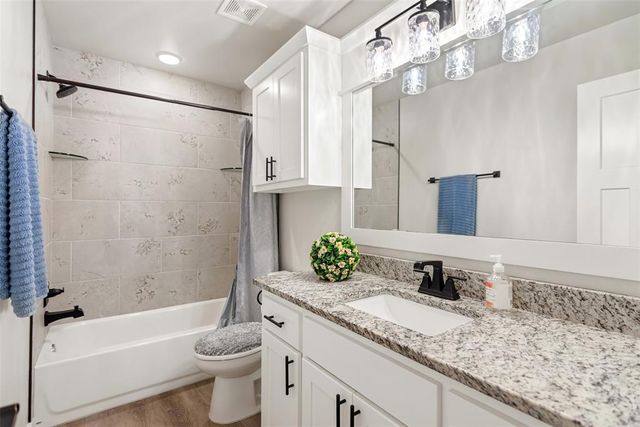 7309 Elaine Street, Yukon, OK 73099