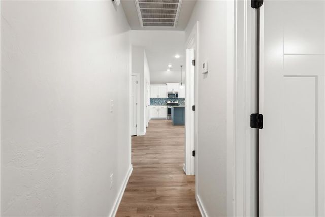 7309 Elaine Street, Yukon, OK 73099