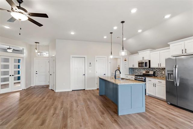 7309 Elaine Street, Yukon, OK 73099