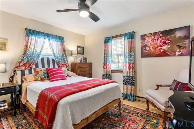 6904 Lakeshore Ct, Quinton, VA 23141