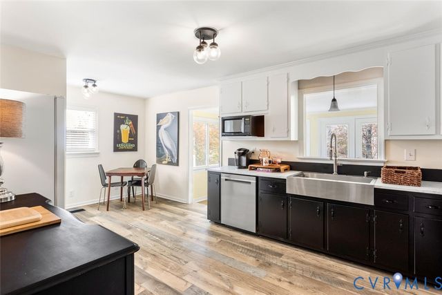 6904 Lakeshore Ct, Quinton, VA 23141