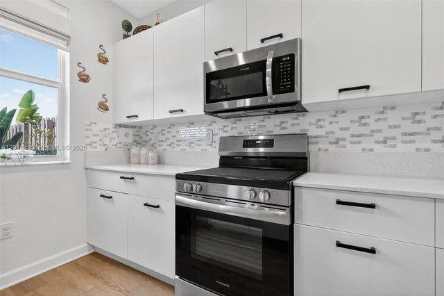 12808 NW 22nd Pl, Miami, FL 33167