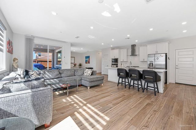 6024 Meru Way, Roseville, CA 95747