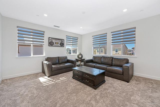 6024 Meru Way, Roseville, CA 95747