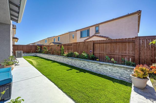 6024 Meru Way, Roseville, CA 95747