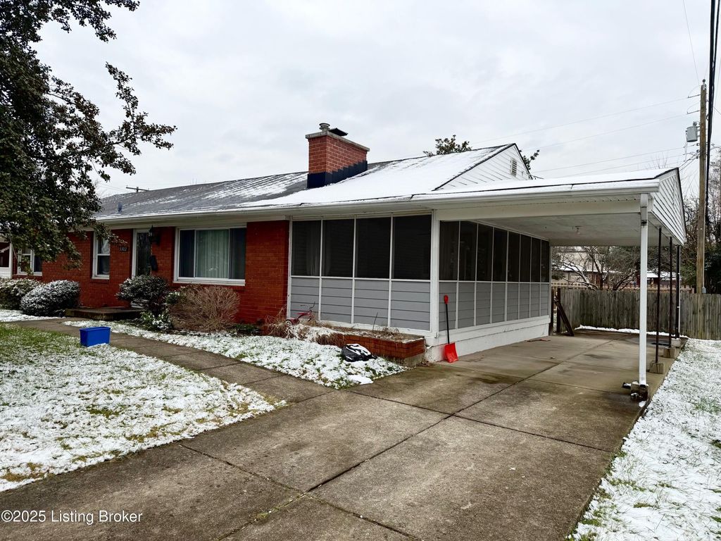 3302 Goldsmith Ln, Louisville, KY 40220