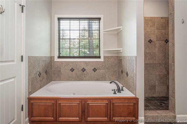 6 Clearwater Harbor, Sanford, NC 27332