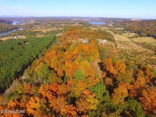 37011 Hwy 72 N, Loudon, TN 37774