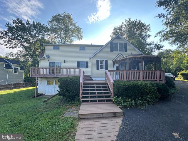 1832 BIRCH RD, Mclean, VA 22101