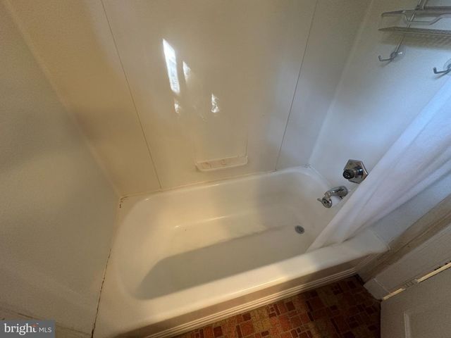 1832 BIRCH RD, Mclean, VA 22101