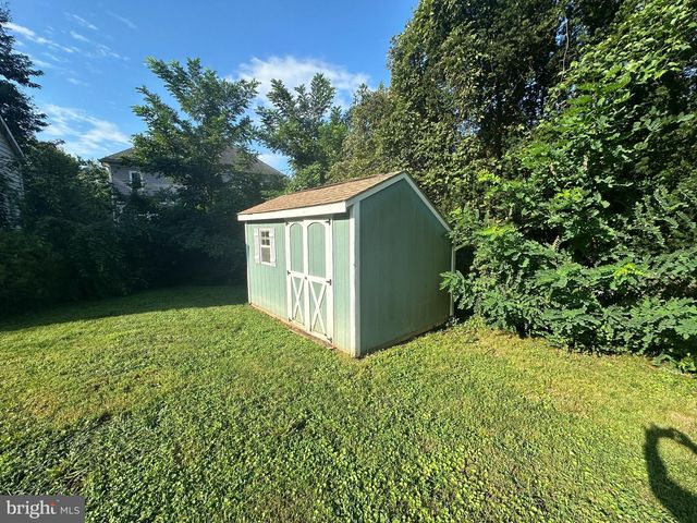 1832 BIRCH RD, Mclean, VA 22101
