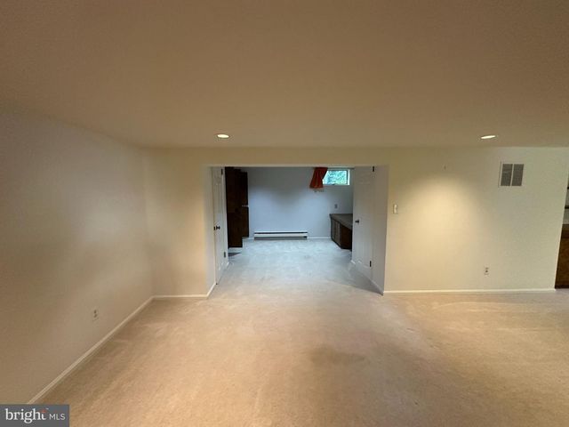 1832 BIRCH RD, Mclean, VA 22101