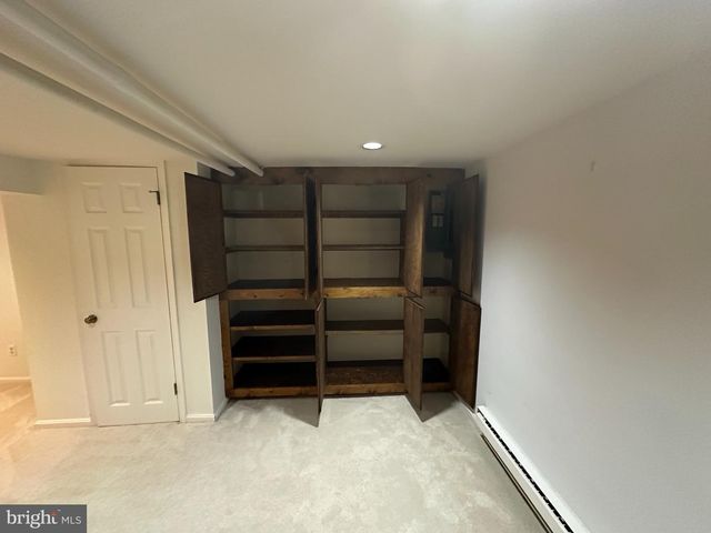 1832 BIRCH RD, Mclean, VA 22101