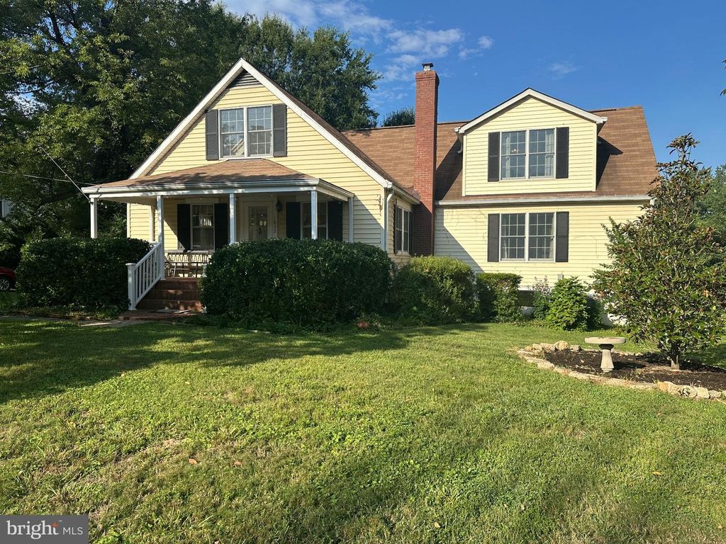 1832 BIRCH RD, Mclean, VA 22101