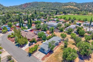 13937 Chestnut Lane, Clearlake Oaks, CA 95423