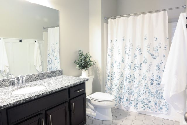 1563 WEST MAPLE SHADE LN, Lindon, UT 84042