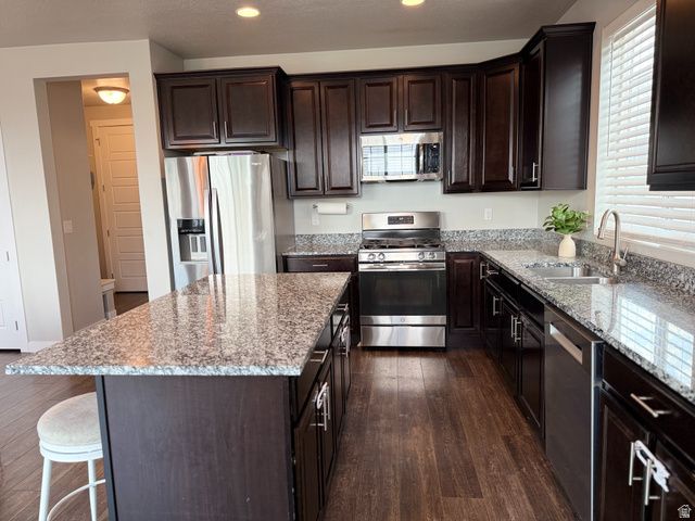 1563 WEST MAPLE SHADE LN, Lindon, UT 84042
