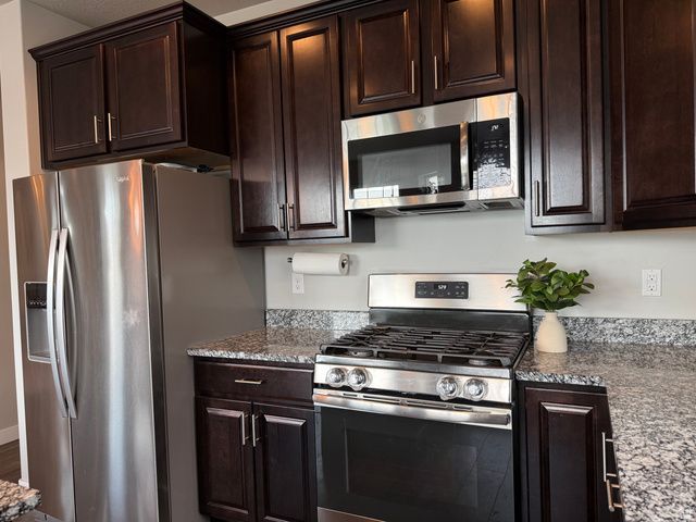 1563 WEST MAPLE SHADE LN, Lindon, UT 84042