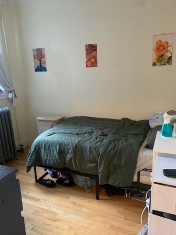 54 Egmont St 3, Brookline, MA 02446