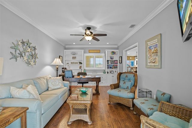 5075 Harmony Circle 301, Vero Beach, FL 32967