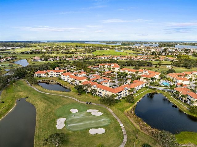 5075 Harmony Circle 301, Vero Beach, FL 32967