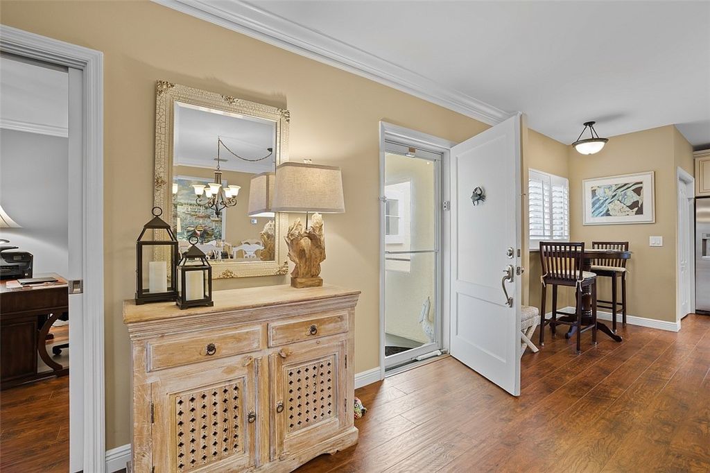 5075 Harmony Circle 301, Vero Beach, FL 32967