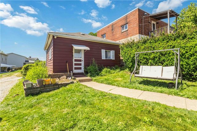 1040 Mace Street, Southwest Greensburg Boro, PA 15601