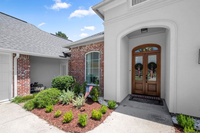 14258 Santa Fe Trail, Prairieville, LA 70769