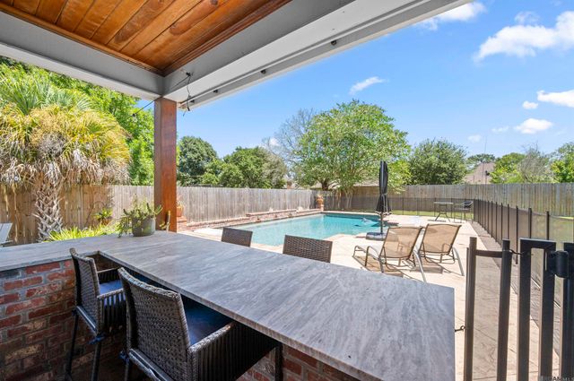 14258 Santa Fe Trail, Prairieville, LA 70769