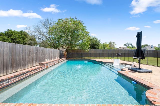 14258 Santa Fe Trail, Prairieville, LA 70769