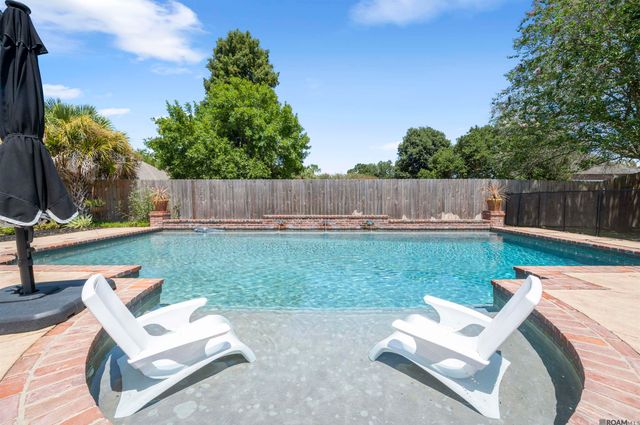 14258 Santa Fe Trail, Prairieville, LA 70769