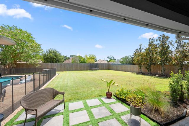 14258 Santa Fe Trail, Prairieville, LA 70769