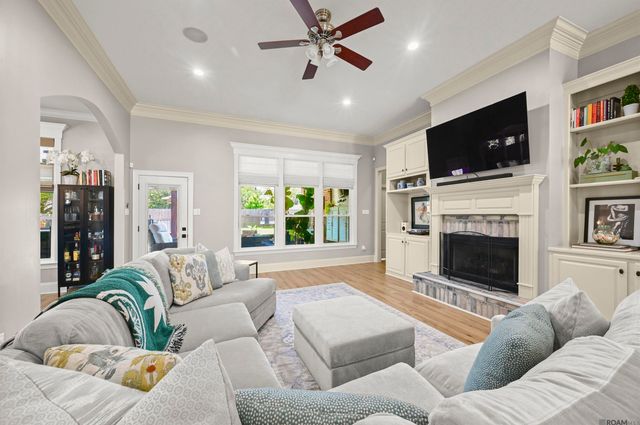 14258 Santa Fe Trail, Prairieville, LA 70769