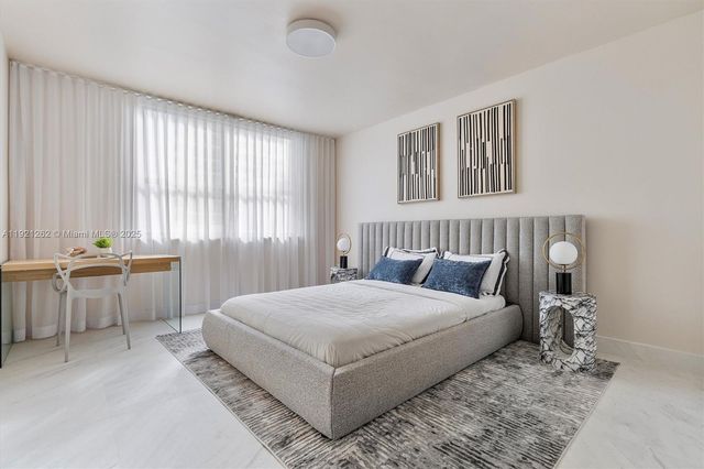 2080 S Ocean Dr 809, Hallandale Beach, FL 33009