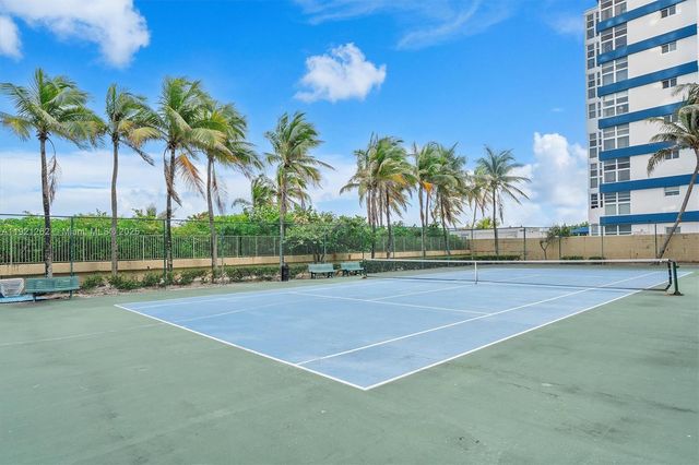 2080 S Ocean Dr 809, Hallandale Beach, FL 33009