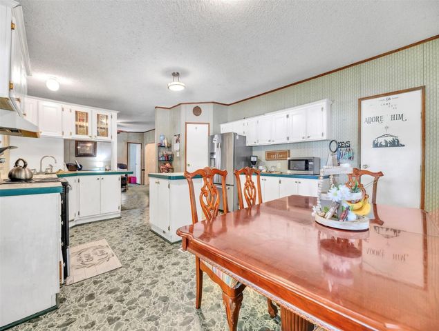 24591 Highway 321, Cleveland, TX 77327