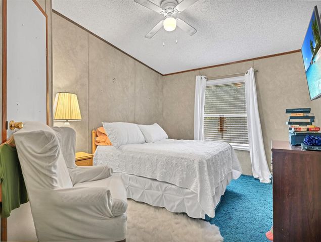 24591 Highway 321, Cleveland, TX 77327