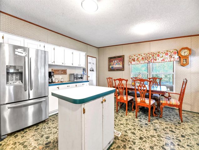 24591 Highway 321, Cleveland, TX 77327