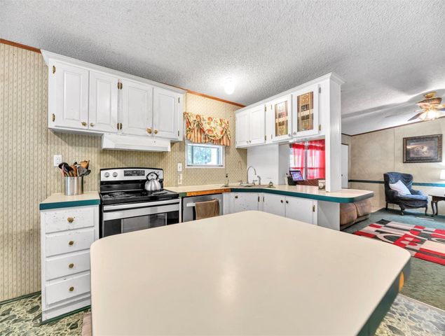 24591 Highway 321, Cleveland, TX 77327