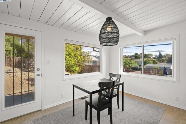 108 Mesa, Vallejo, CA 94591