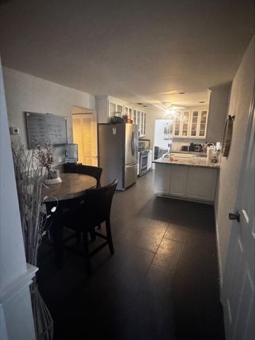 112 NE Caprona Avenue, Port St Lucie, FL 34983