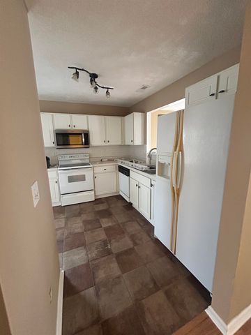 283 Weston Valley Drive, Moore, SC 29369