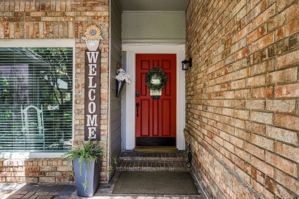 524 Post Oak Road, Grapevine, TX 76051 — photo 2