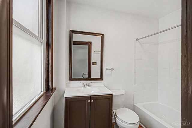 968 Ludlow Avenue, Cincinnati, OH 45220