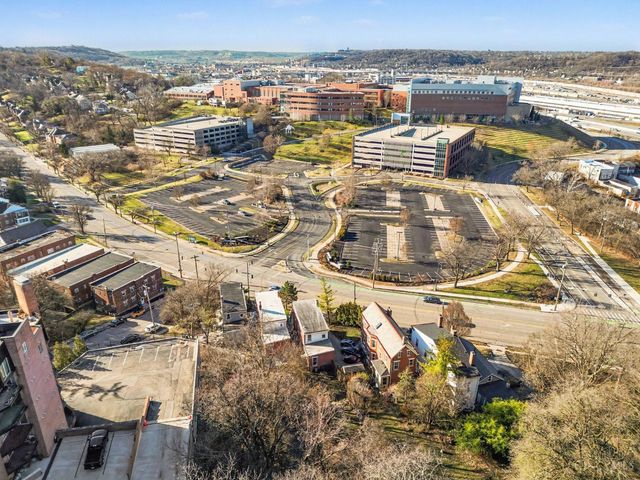 968 Ludlow Avenue, Cincinnati, OH 45220