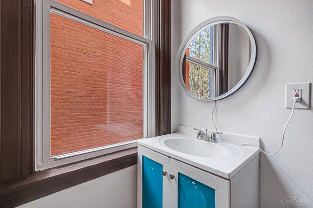 968 Ludlow Avenue, Cincinnati, OH 45220