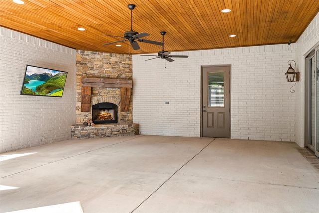 14345 E Fork Road, Arcadia, OK 73007
